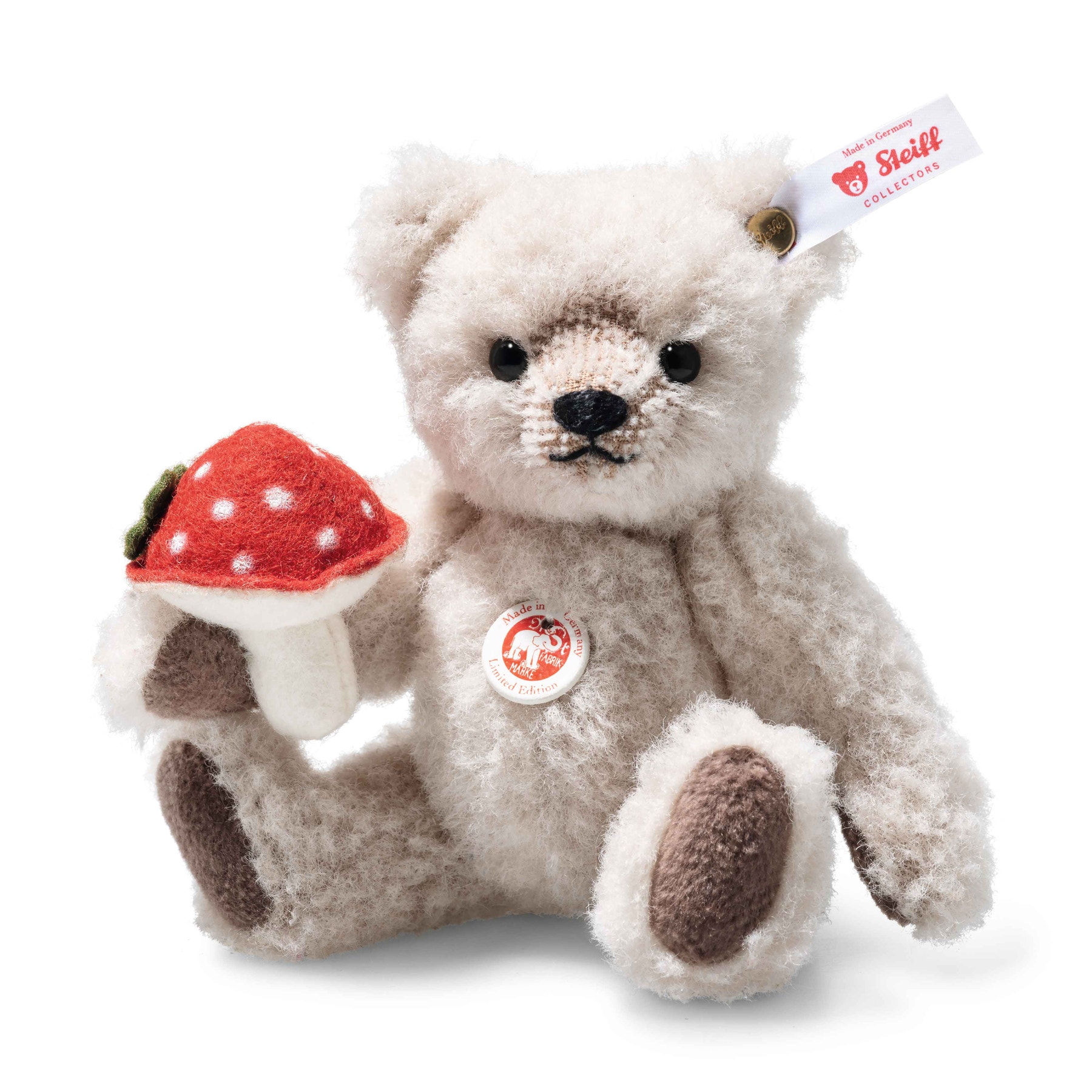 Online Exclusive Teddy bear with lucky charm